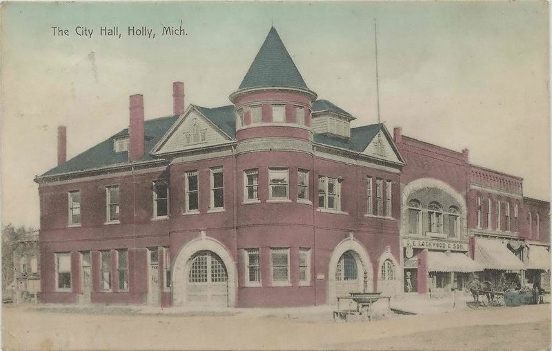 Holly Hotel - From Michigan Haunted Houses (newer photo)